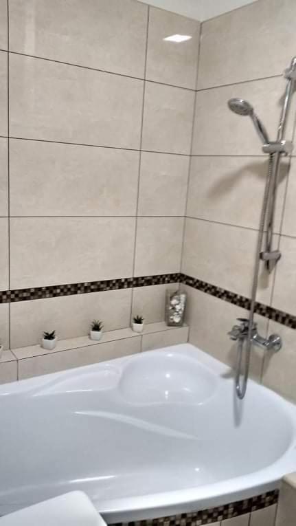 Beautiful Apartment In The City Center Spišská Nová Ves Exterior foto