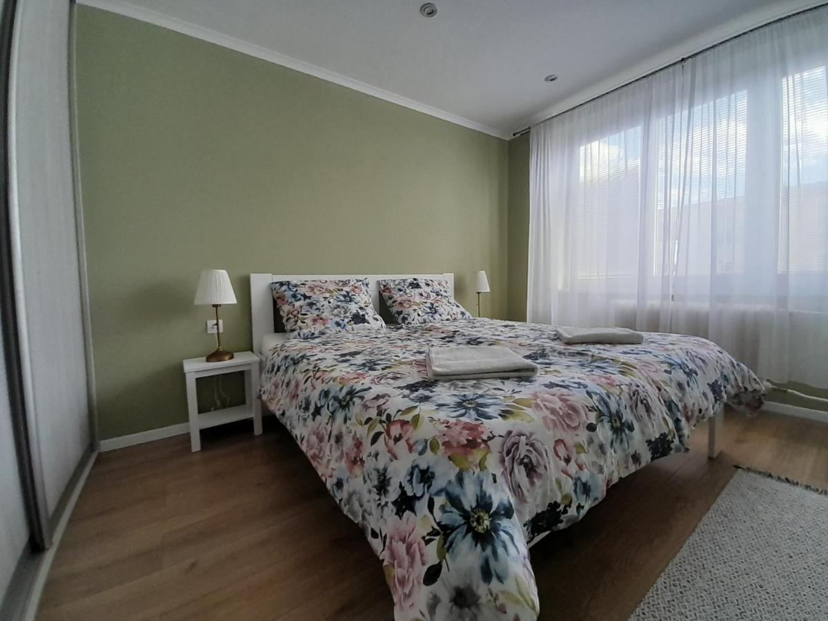 Beautiful Apartment In The City Center Spišská Nová Ves Exterior foto
